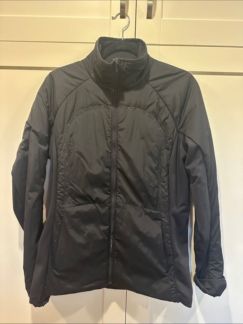 Black Women's Zip-Front Jacket - Lulu lemon